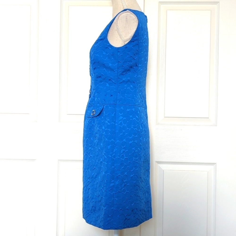 Tahari Elegant Blue Sleeveless Shift Dress - Picture 3 of 6